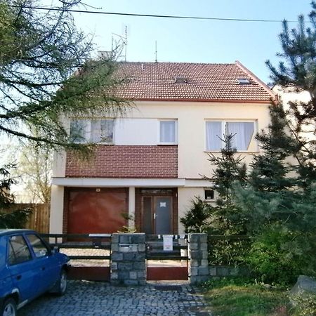 Podkrovni Apartman Olomouc Ngoại thất bức ảnh